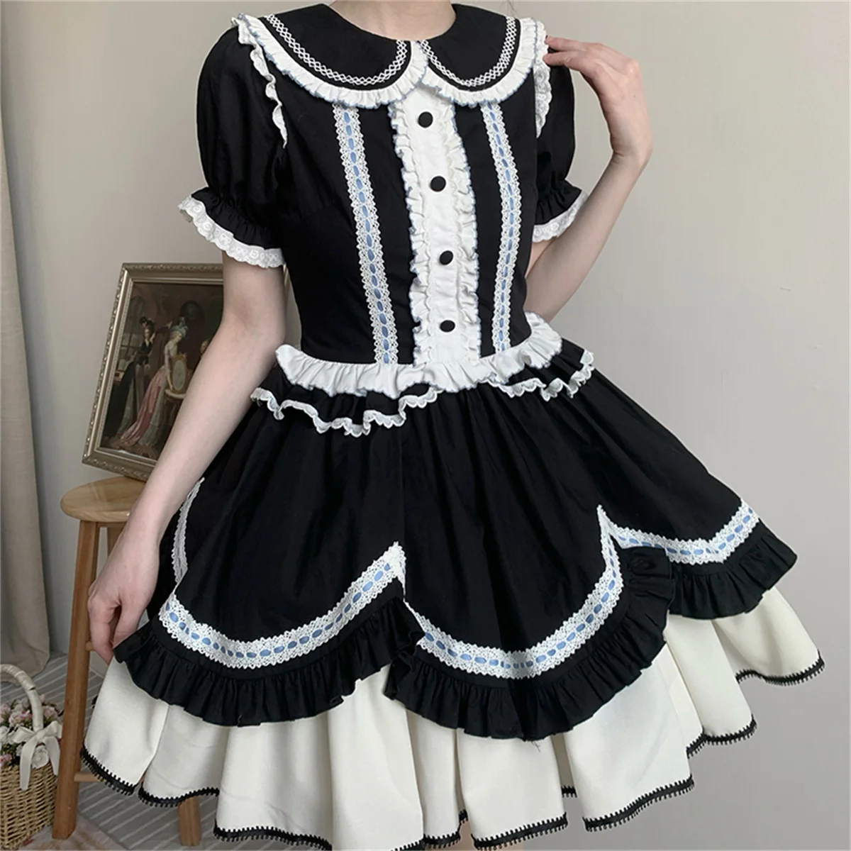 Robe française Sweet Op Lolita Cosplay pour filles mignonnes, col claudine noir et blanc, nœud papillon ruban, manches lanterne, volants, bouton