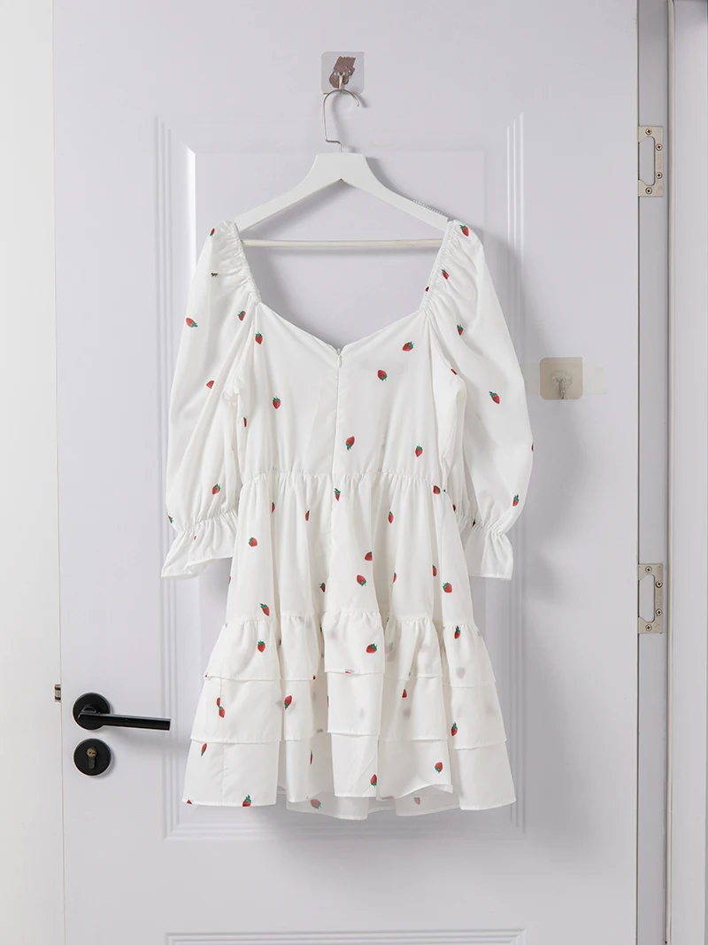 2023 Nieuwe Lente Herfst Vierkante Hals Elegante Vrouwen Jurk Bladerdeeg Mouw Aardbei Print Jurken Gelaagde Ruche Zoom A-lijn Jurk