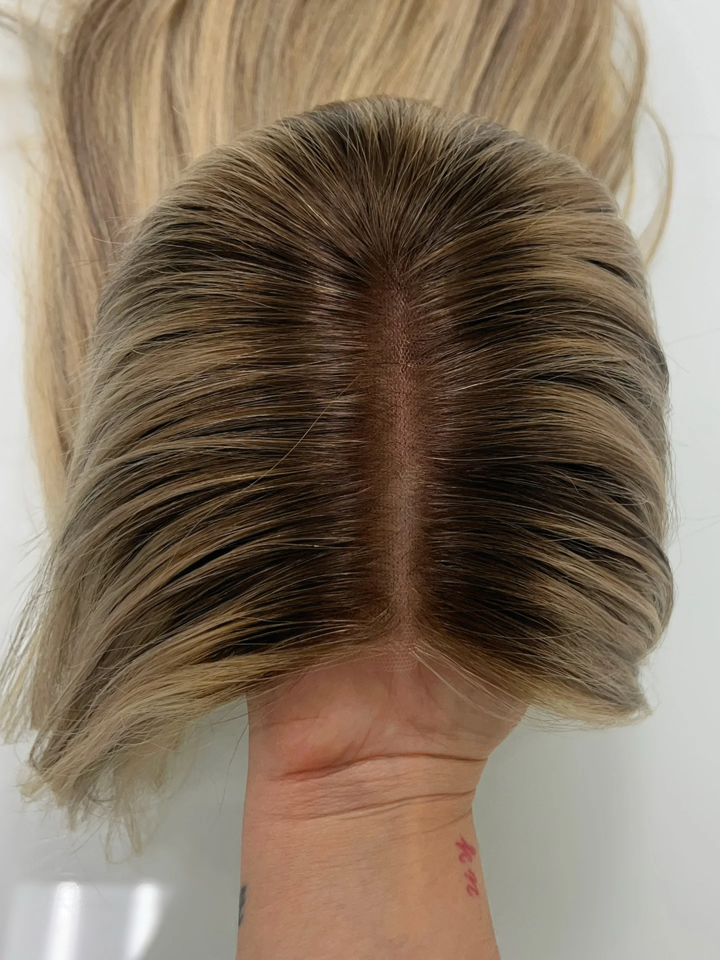 Natural Straight Hair Ombre Platinum Blonde Shadow Roots Soft Synthetic Lace Front Wigs Daily High Density Free Part Full Wigs