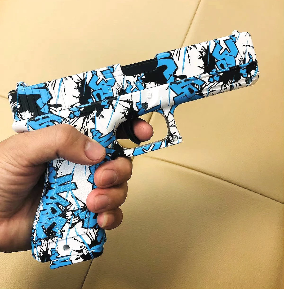 Pistola de carregamento manual g17, bala macia, arma de brinquedo, bola de espuma, lançador de airsoft, jogos de tiro cs, armas para crianças, meninos, presente