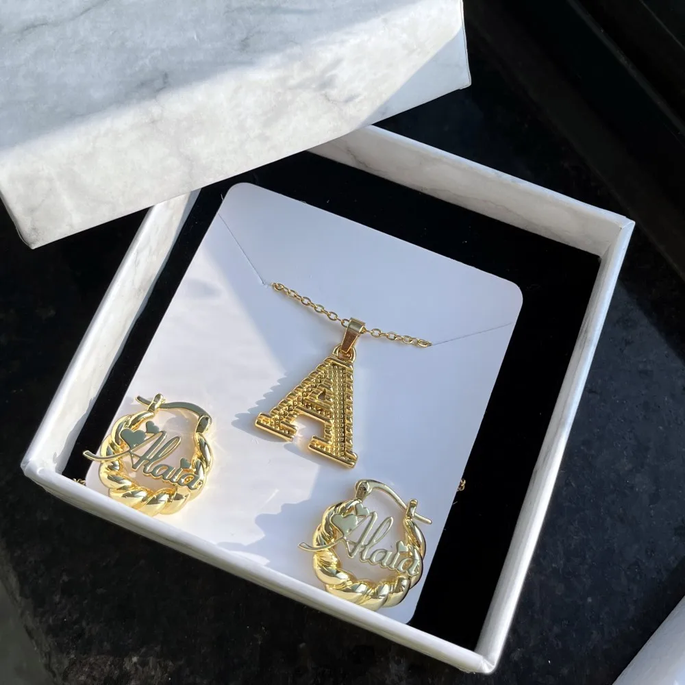 DUOYING Custom Baby Jewelry Set With Mini 18mm Earring Personalized Initial A-Z Letters Pendant Necklace For Kids Gift