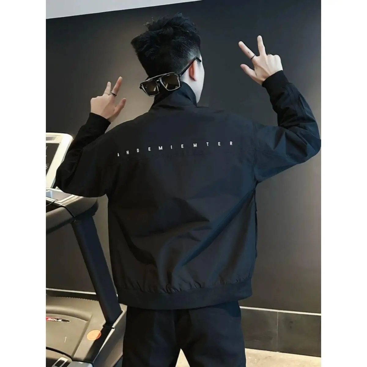 

Мужская куртка премиум-класса, свободная посадка на металлической молнии, модная осенне-зимняя подставка из полиэстера, подходит для джета