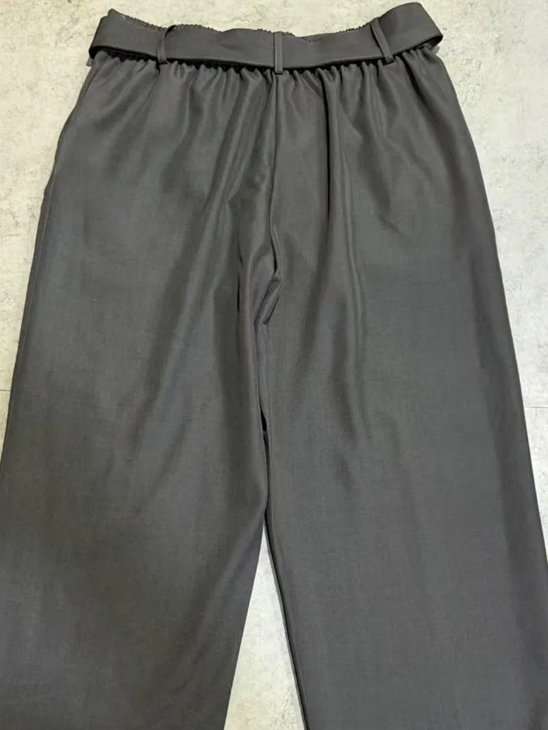 Herren Anzughose mit Gürtel, weitem Bein, Knopfleiste, hoher Taille, Falten, lockerer, gerader Schnitt, Business-Büro-Hose, Neu 2026 – Detail 7