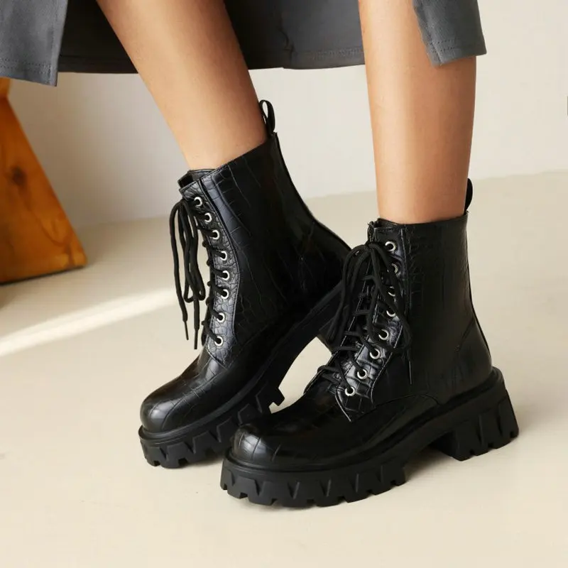 Sianie Tianie Green Yellow Womens Winter Shoes Crocodile Skin Pattern Thick Sole Platform Lace-up Woman Riding Ankle Goth Boots view 3