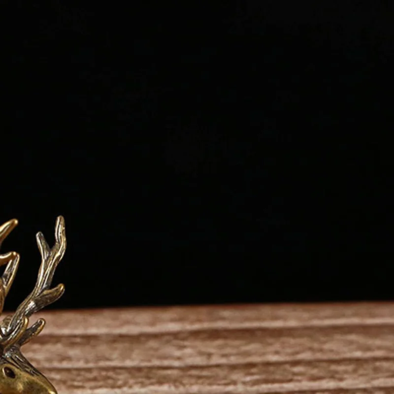 Hot Sale 1PC Retro Brass Elk Miniature Figurine Mini Deer Statue Home Desktop Ornament Decors Festival Decoration Accessories