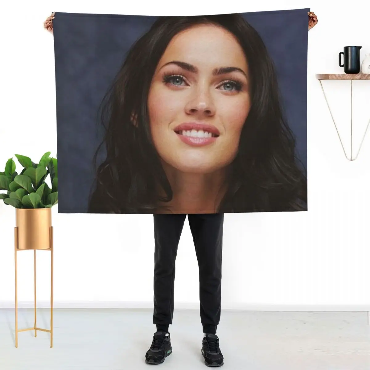 megan fox Throw Blanket Single Luxury St Retros Tourist Soft Big Warm Blankets