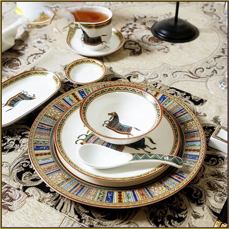 European-Style Ceramic Restaurant Five-Star Ceramic Hotel Supplies Tableware Gold Trim Table Display Set