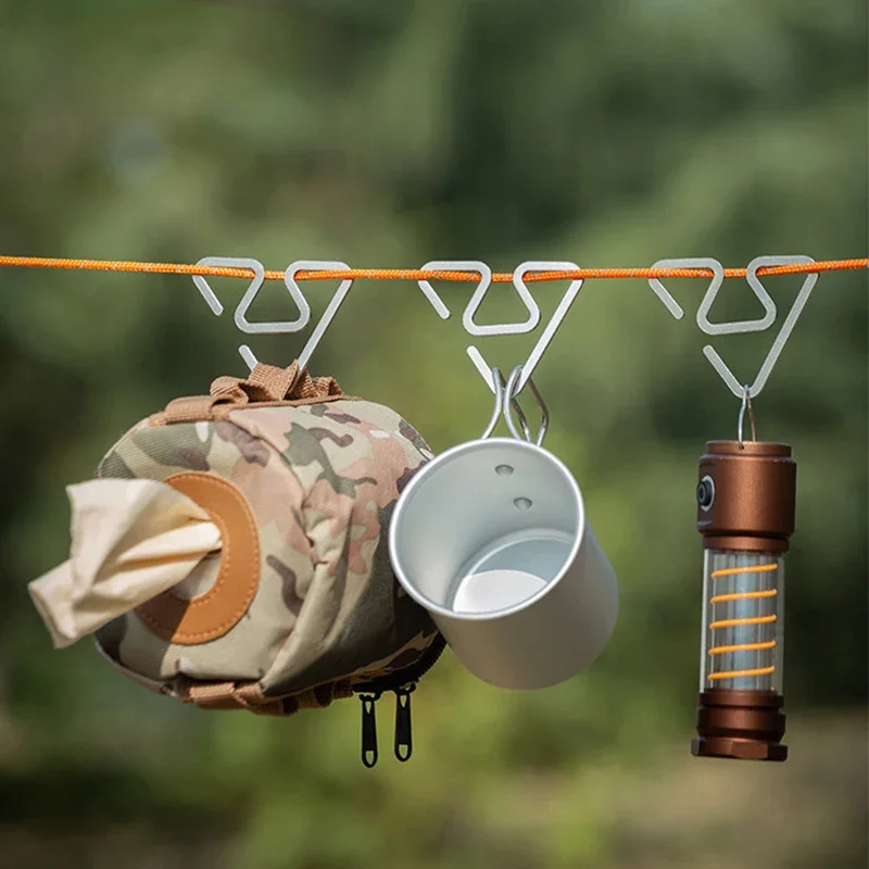 

Bidirectional Metal Camping Hook - Integrated Double-Headed Hanger & Tent Lamp Rack for Outdoor Gear