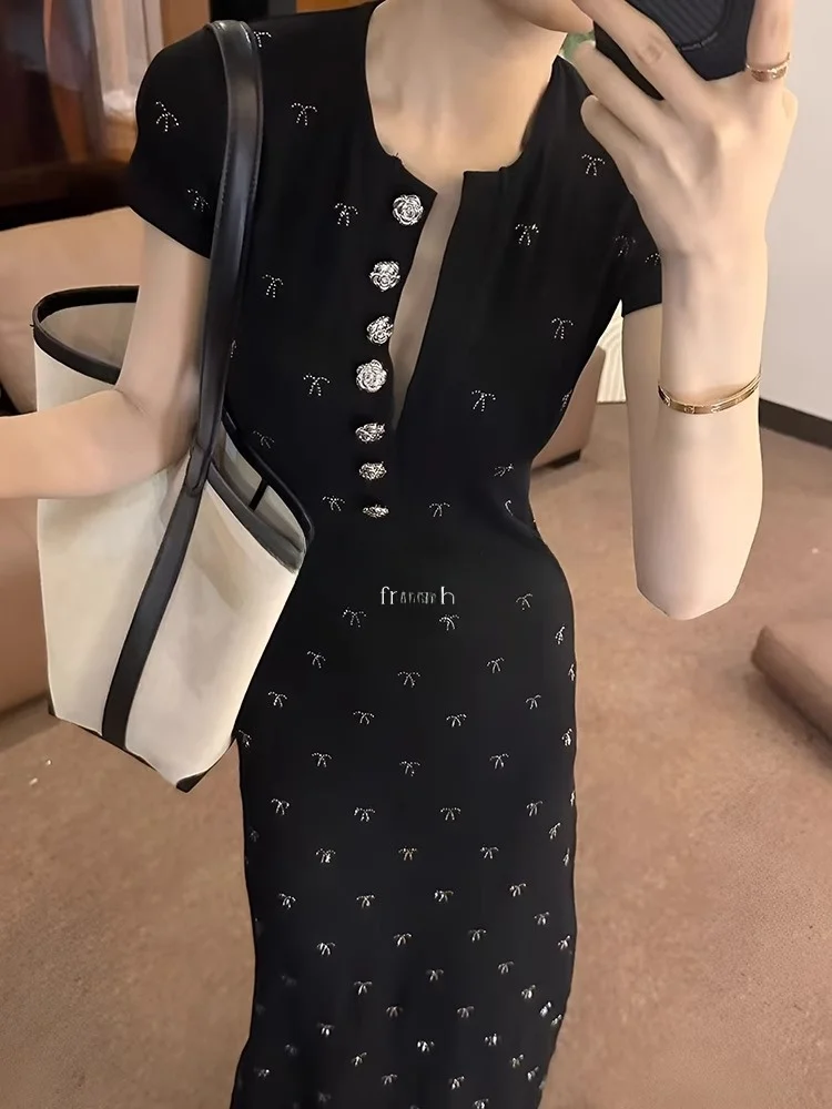 

ROUJE KEFSS Women's Slim Fit Summer Dress Short Sleeve Long Dress Elegant Style Commute Style round Neck Single Button Closure