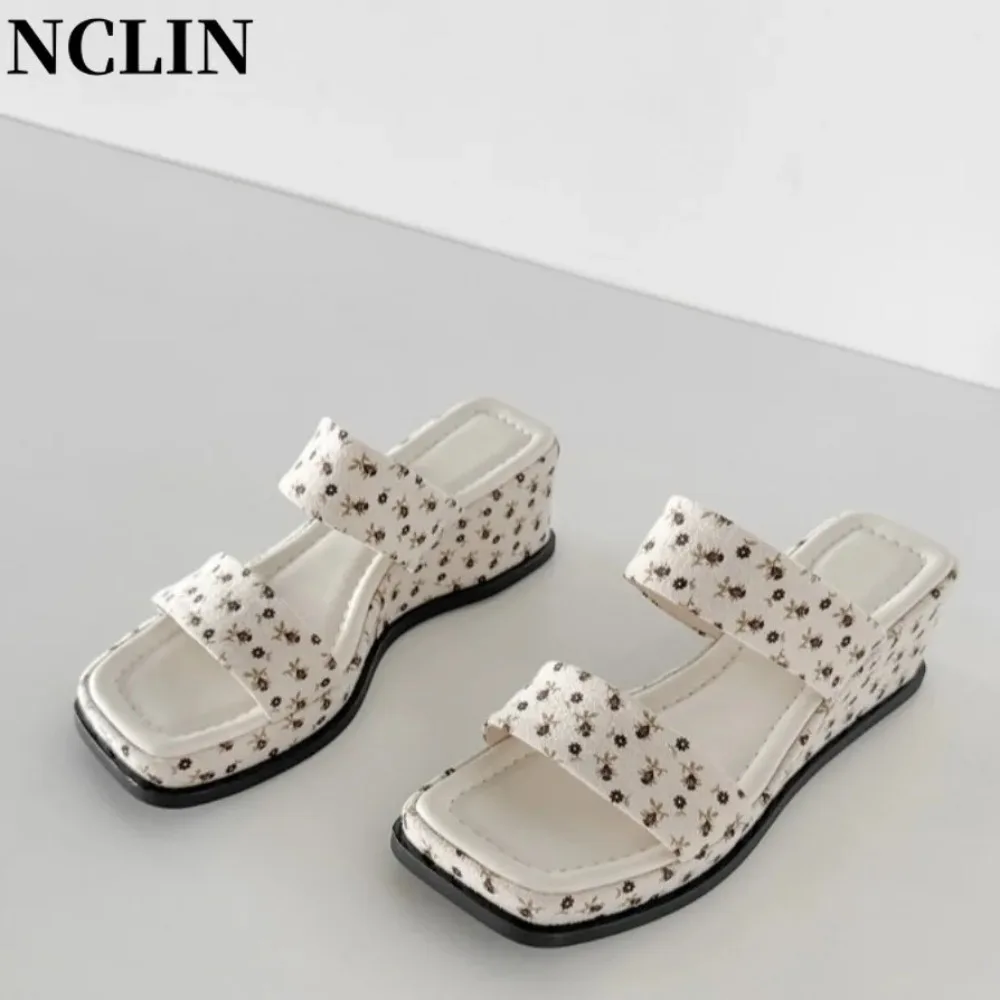 2026 New Beige Polka Dot Wedge Sandals Women Open Toe Platform Casual Summer Dress Shoes