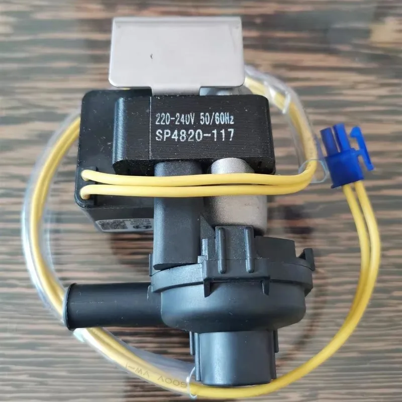 Heavy Industry Air Conditioning KXRFC90 Internal Water Pump F120-23MF012
