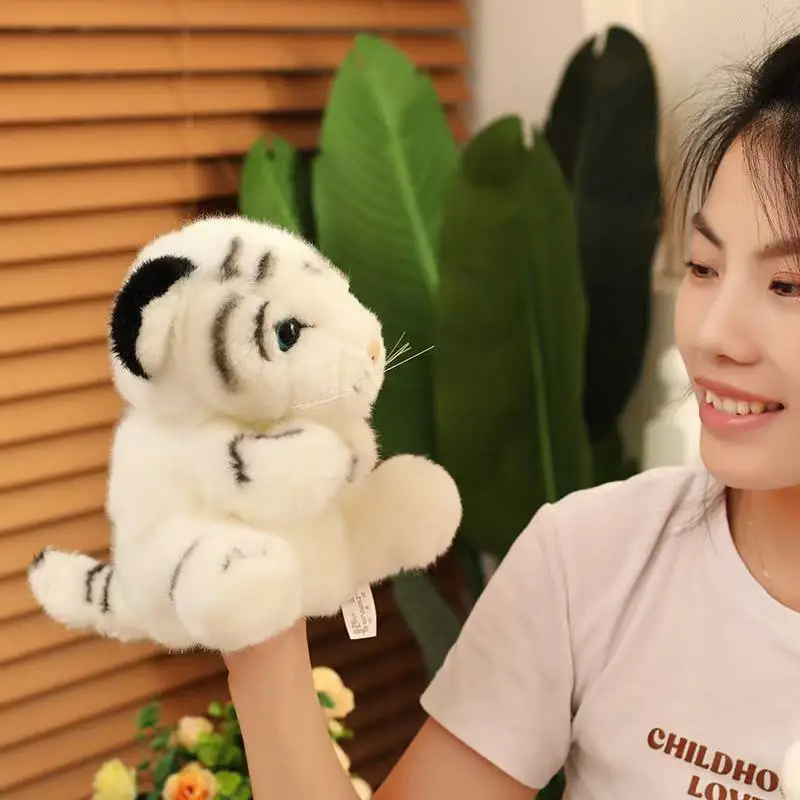22 cm simulatie tijger knuffel anime knuffeldier zacht leuk cadeau voor Kerstmis of Thanksgiving