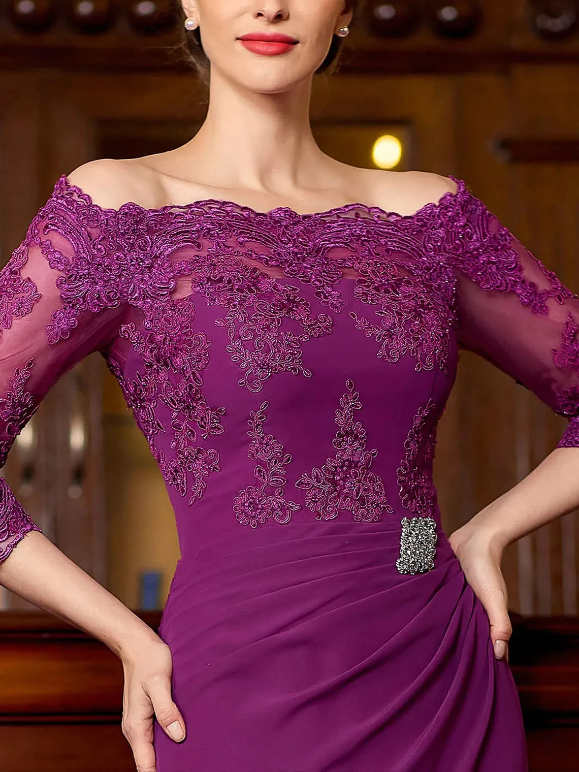 Elegant Off-the-Shoulder 3/4 Sleeves Chiffon Sheath Mother of the Bride Dress Ruffles Appliques Sweep Train 2025 Free Customized