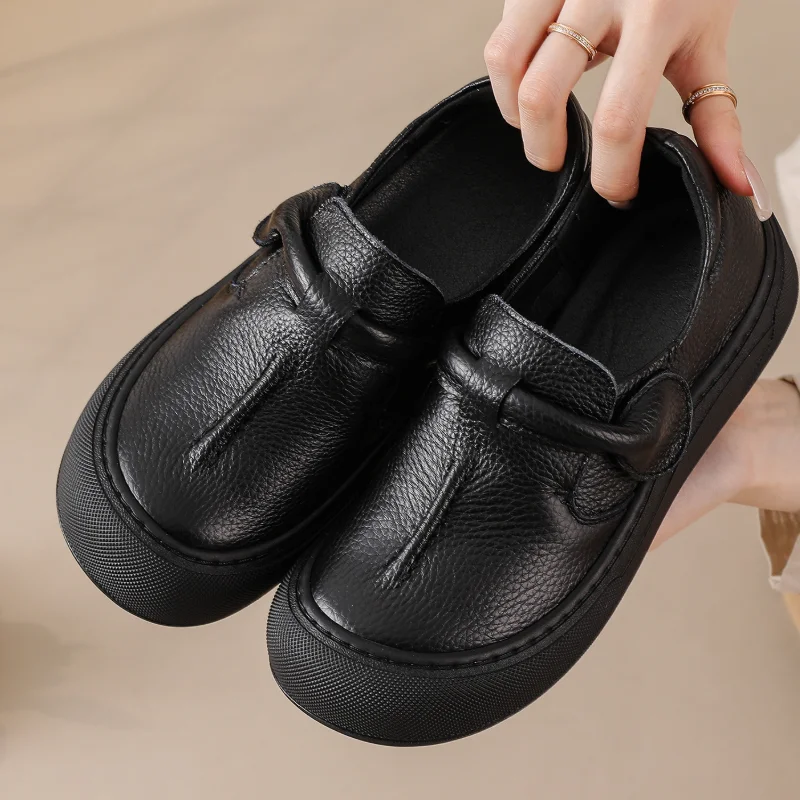 

Women's Genuine Leather Flats Woman Tied Up Wide Head Sports Sneakers Vintage Moccasin Non-Slip Walking Loafer mother shoes