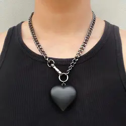 Black Love Necklace Ins For Unisex Niche High-end Heart Love Clavicle Chain Neck Chain Keychain Stainless Steel Fashion Hip-hop