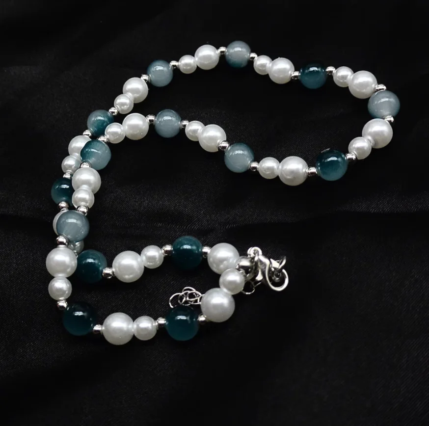 

Новое модное и универсальное женское колье с уникальным дизайном и изысканным, безумизированным роскошным.