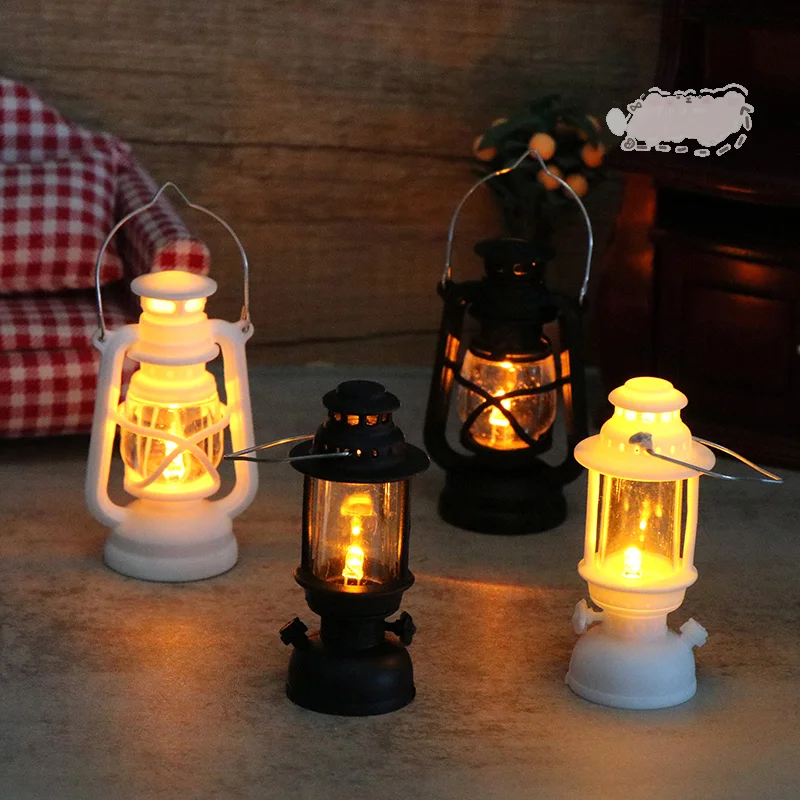 6 cm Mini Led Retro Parlayan Midilli Fener Simülasyon Şeker Işık Gece Işıkları Dollhouse Minyatür Gazyağı Lambası Ev Dekor Oyuncak