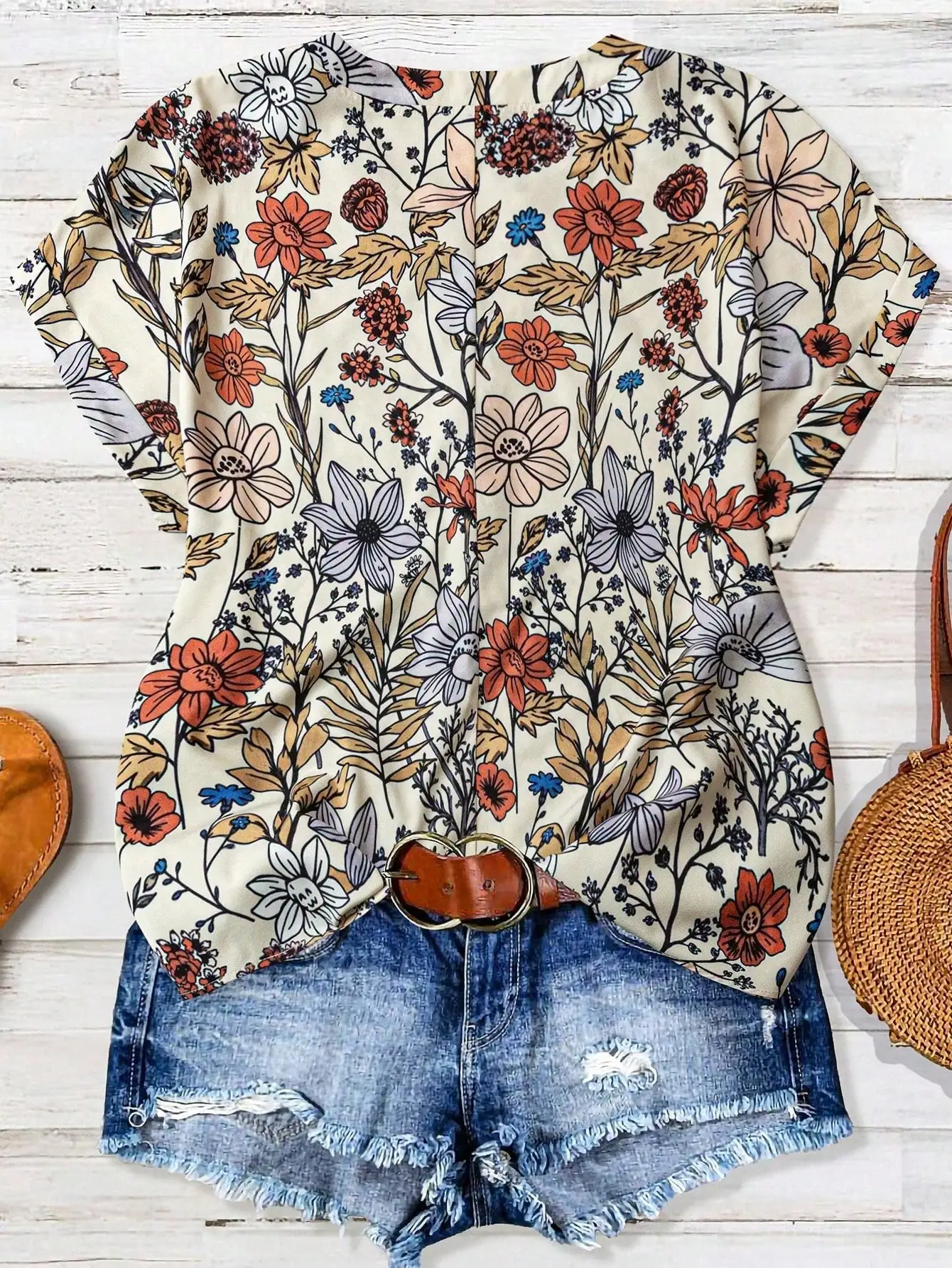 

Women Vintage Floral Print Short Sleeve V-Neck Button Down Loose Blouse Spring Summer
