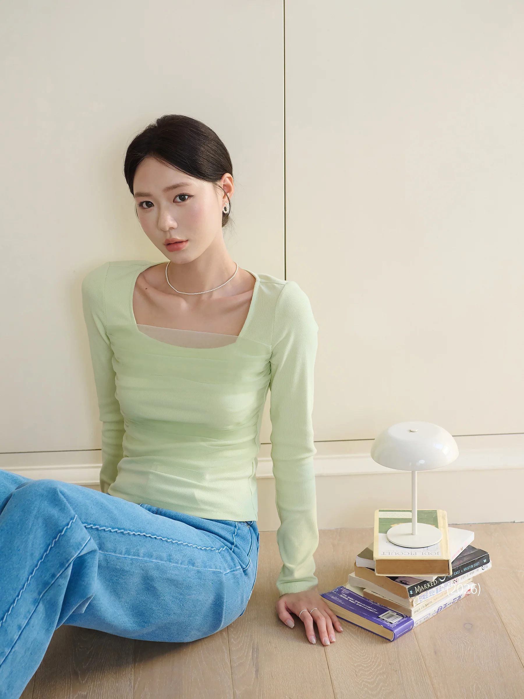 

Женская приталенная футболка с длинным рукавом, весенняя, с дизайнерским квадратным вырезом, сборками и крупным цветочным принтом, мятного цвета, в корейском стиле