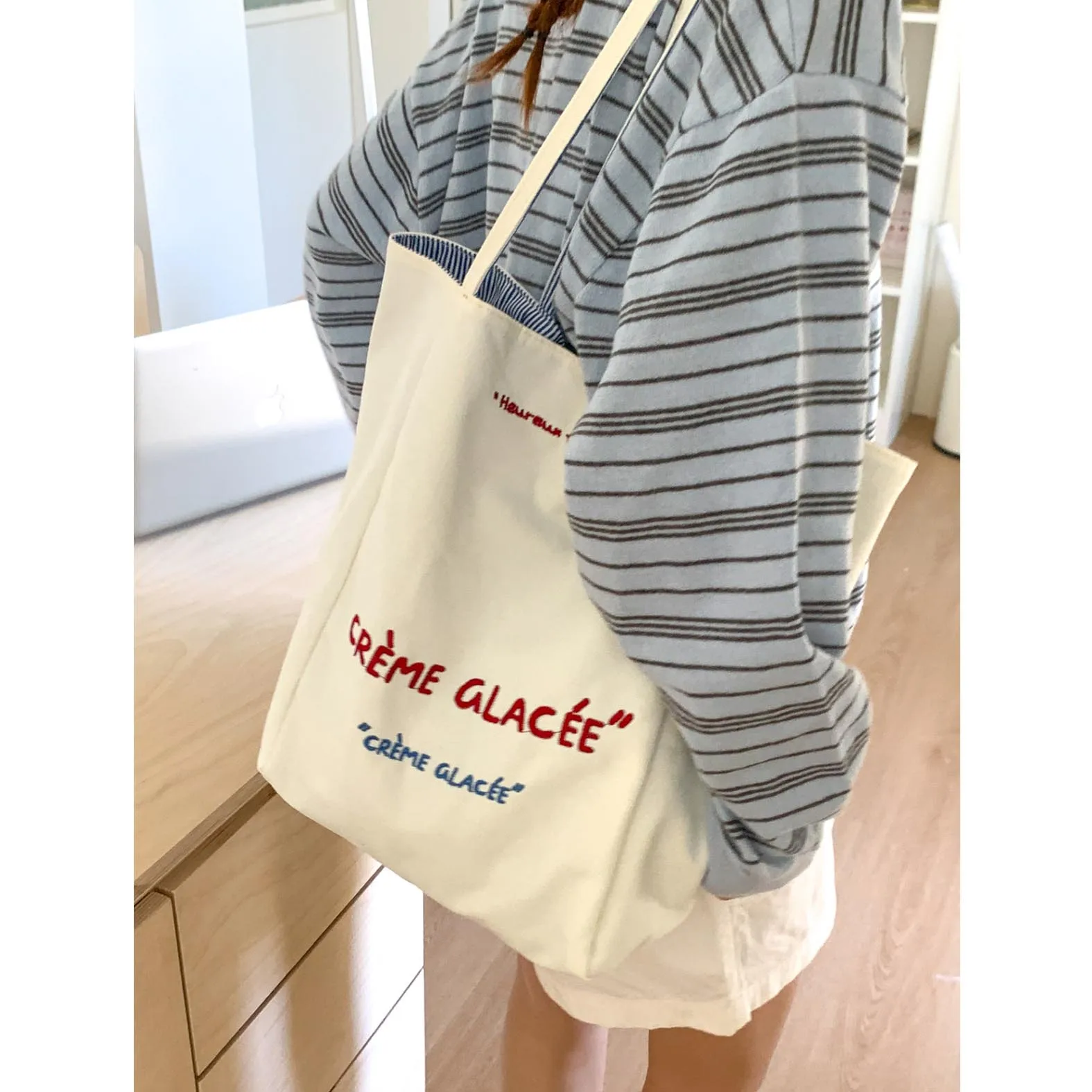 

Large Capacity Commuter Bag for Women 2025 Summer New Double sided Back Striped Canvas Shoulder Bag, Casual Versatile Tote Bag