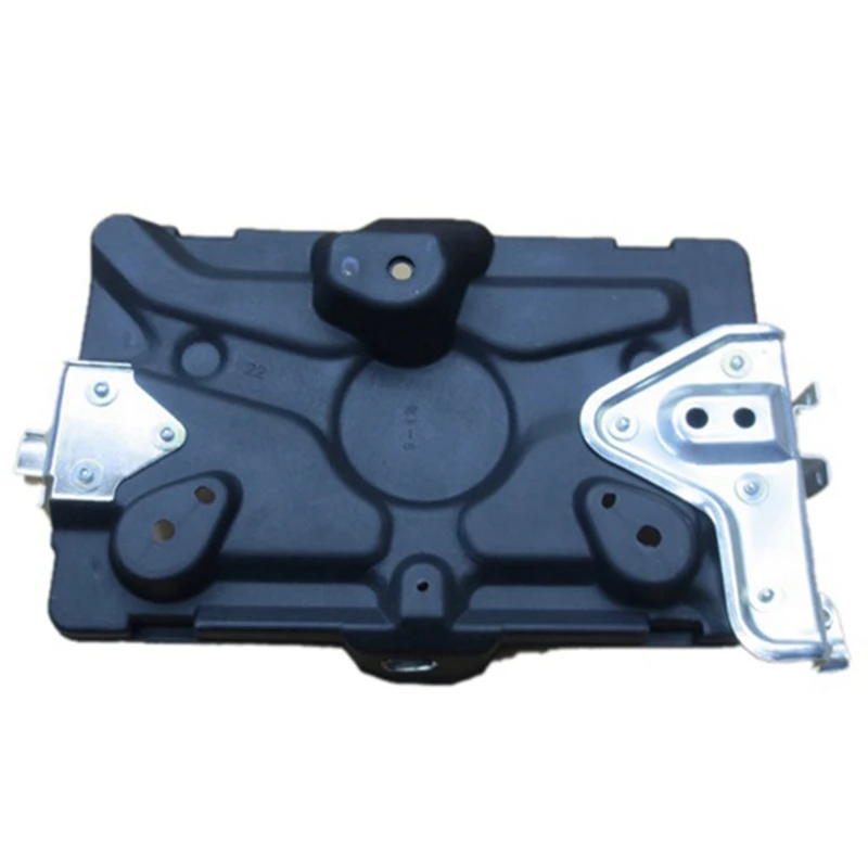 MR440935 Car Battery Tray For Mitsubishi Pajero Montero Ⅲ V73 V75 V78 V93 V97 V98 Battery Cover Bracket 8201A086