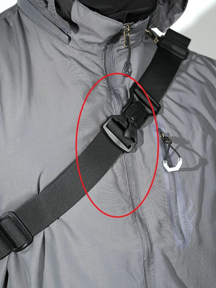 สายคล้องตัวดูดแม่เหล็กอเนกประสงค์กลางแจ้งแบบสากลเปลี่ยนกระเป๋าผู้ชายและผู้หญิง