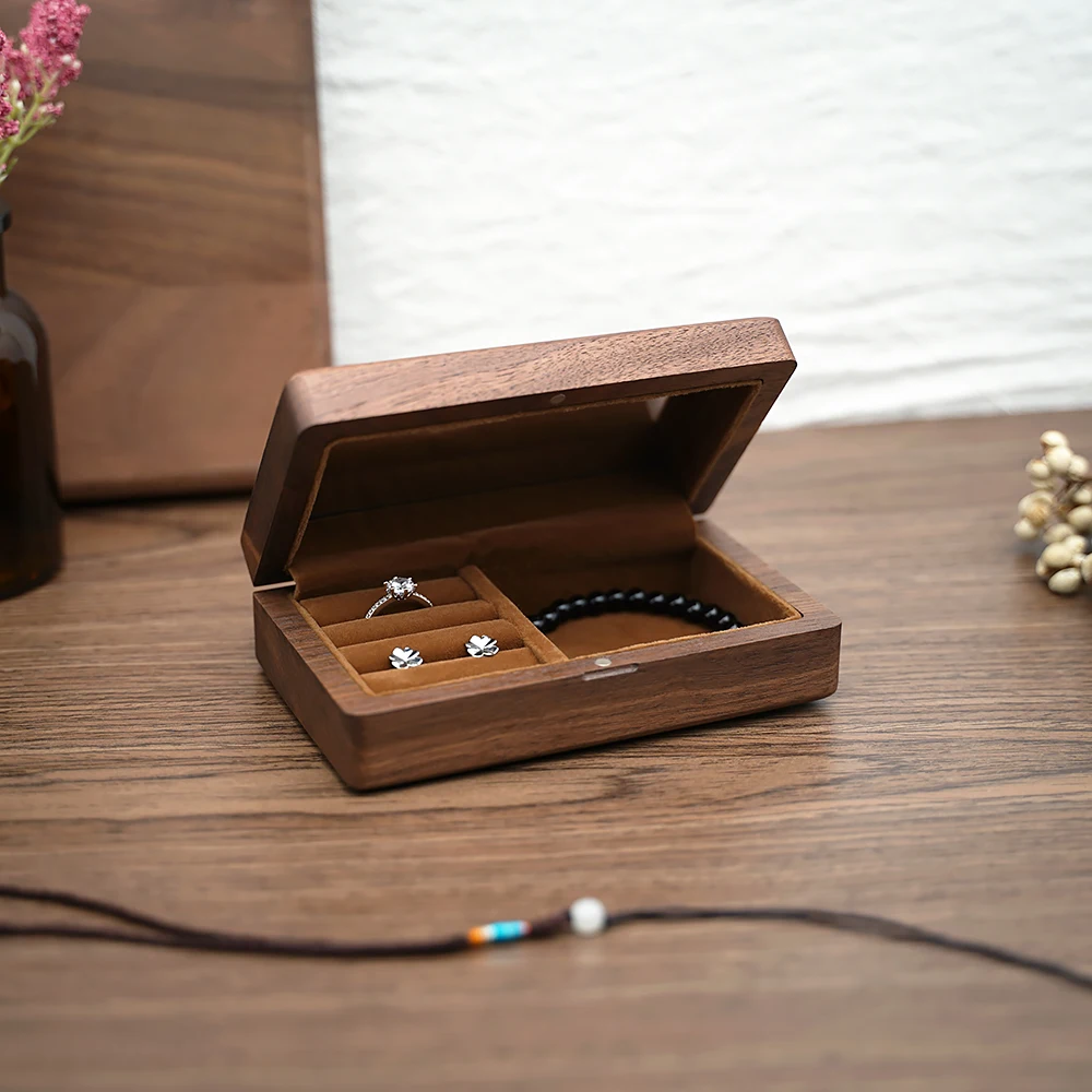 Travel Retro Wood box Wooden Jewelry Packing Case Wedding Ring Necklace Bracelet Organizer Women Men Display Box Gift for Couple