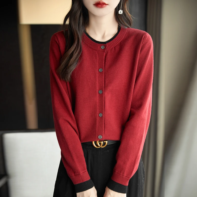 

Early Spring New Fake Two Piece Round Neck Wool Knitted Cardigan Coat Sweater Women's Short Top Loose and Versatile Outwear