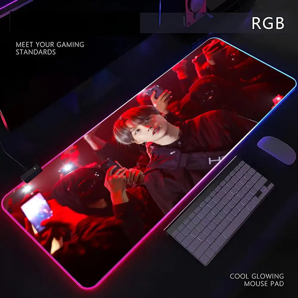 

S-Suga Min Y-Yoongi KPopes Mouse Pad RGB Mousepad Xxl Gaming Accessories teclado mecânico gamer Large LED Mouse Pad Luminous Key