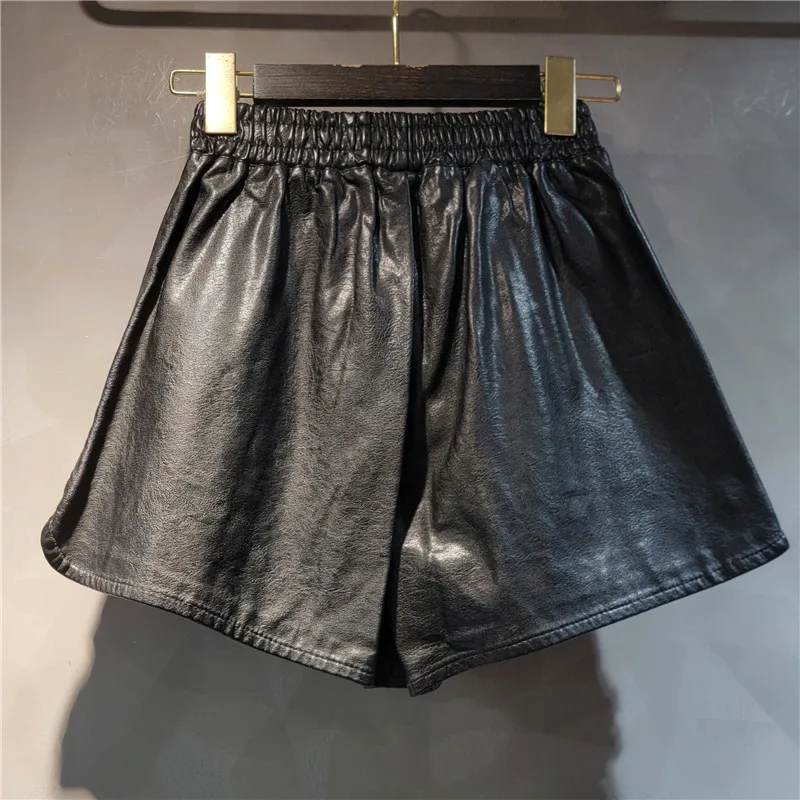 European Goods Heavy Industry Hand-sewn Purple Diamond Shorts Women's Wide Legs Black Leather Pants Autumn Outer Wear Shorts