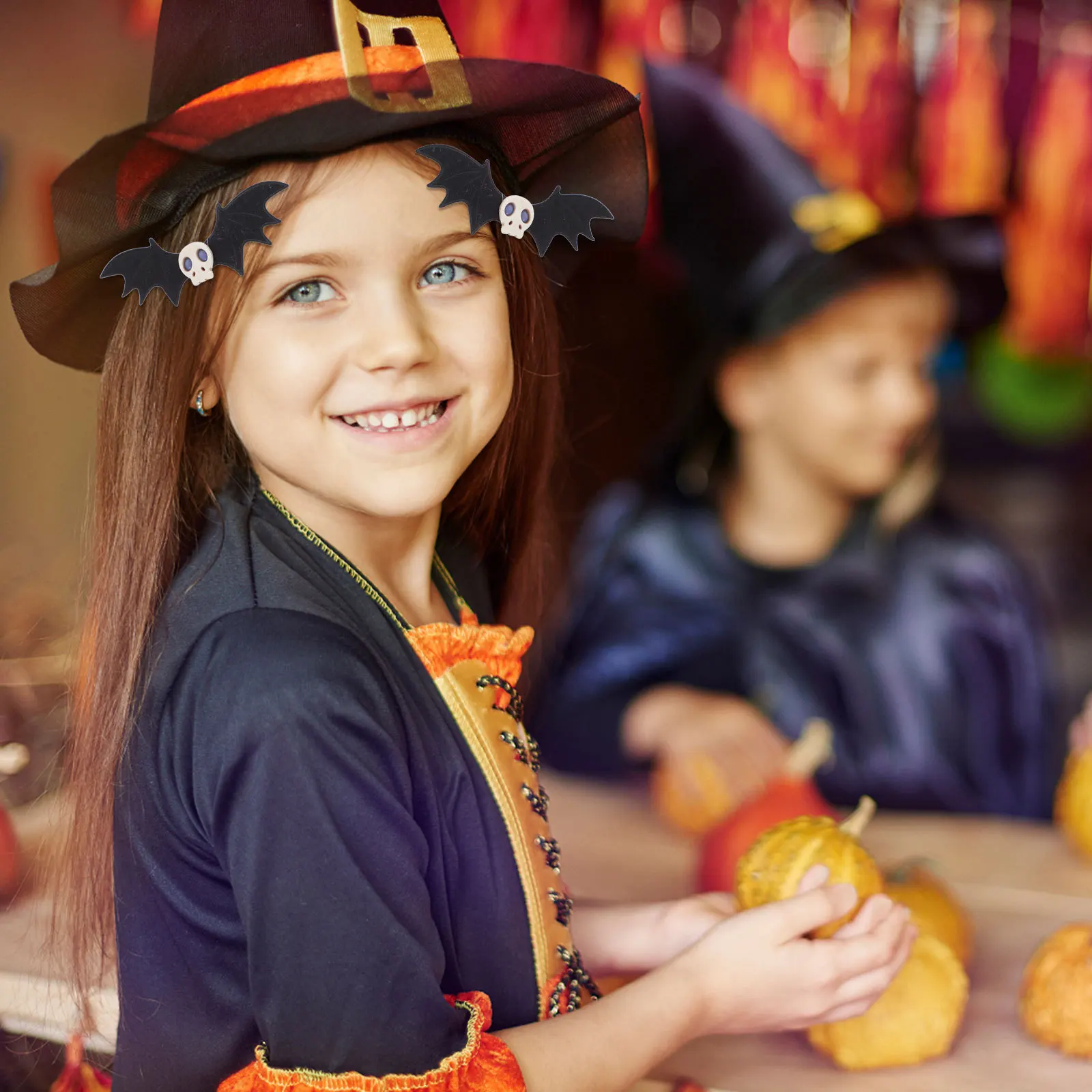 

2Pcs Bat Skull Hair Clips Halloween Party Hairpin Girls Hair Accessories Festival Hairpin Lightweight Durable Girls Headdress