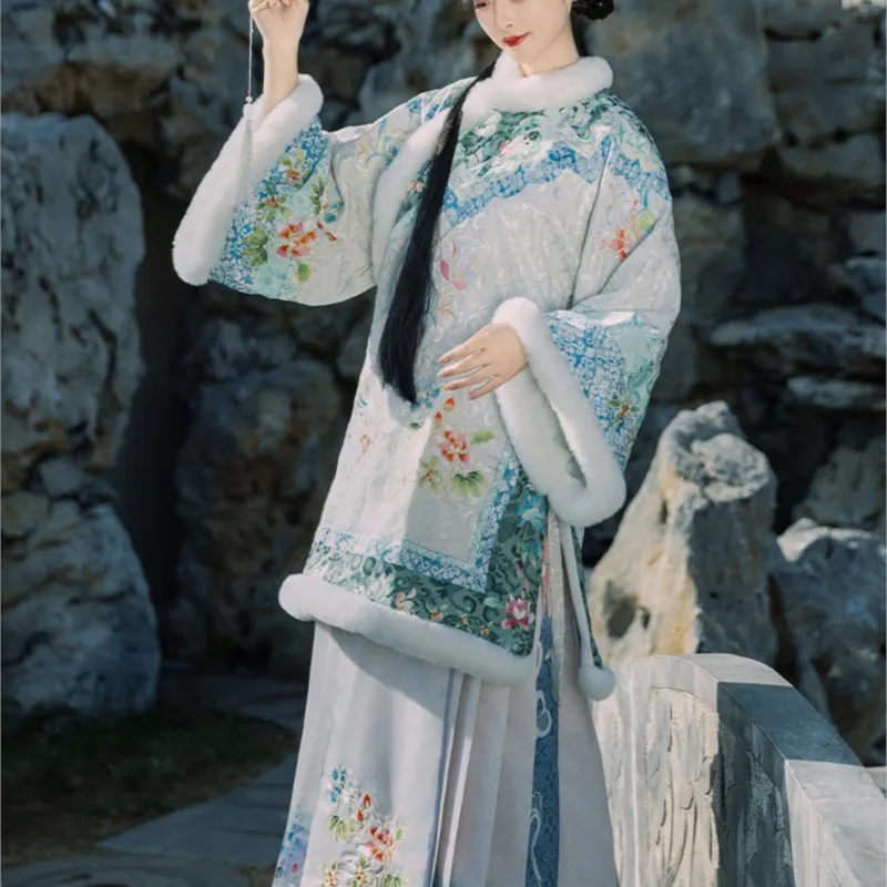 Qing i Han damska podszyta polarem pogrubiona Jinshang młoda babcia ukośna antyczna odzież dynastia sukienka w kratę jesień zima