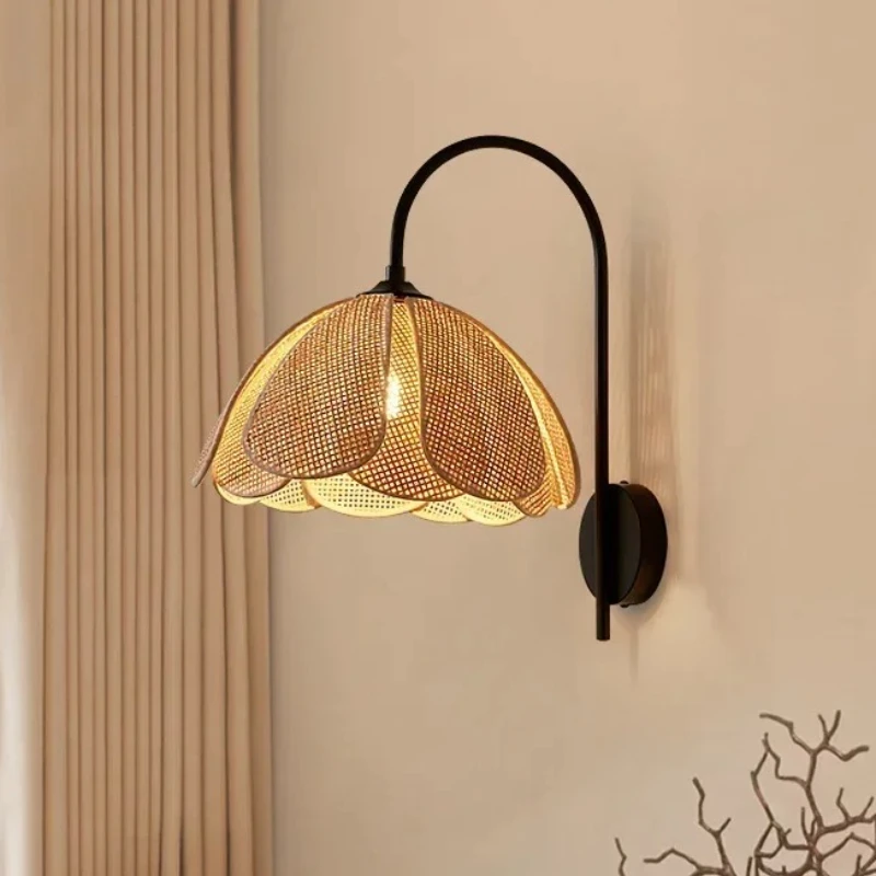 Wall Lamp Japanese Woven Homestay Room Bedroom Living Room Light Rattan Flower Petals Creative Personality Wooden Wall Light