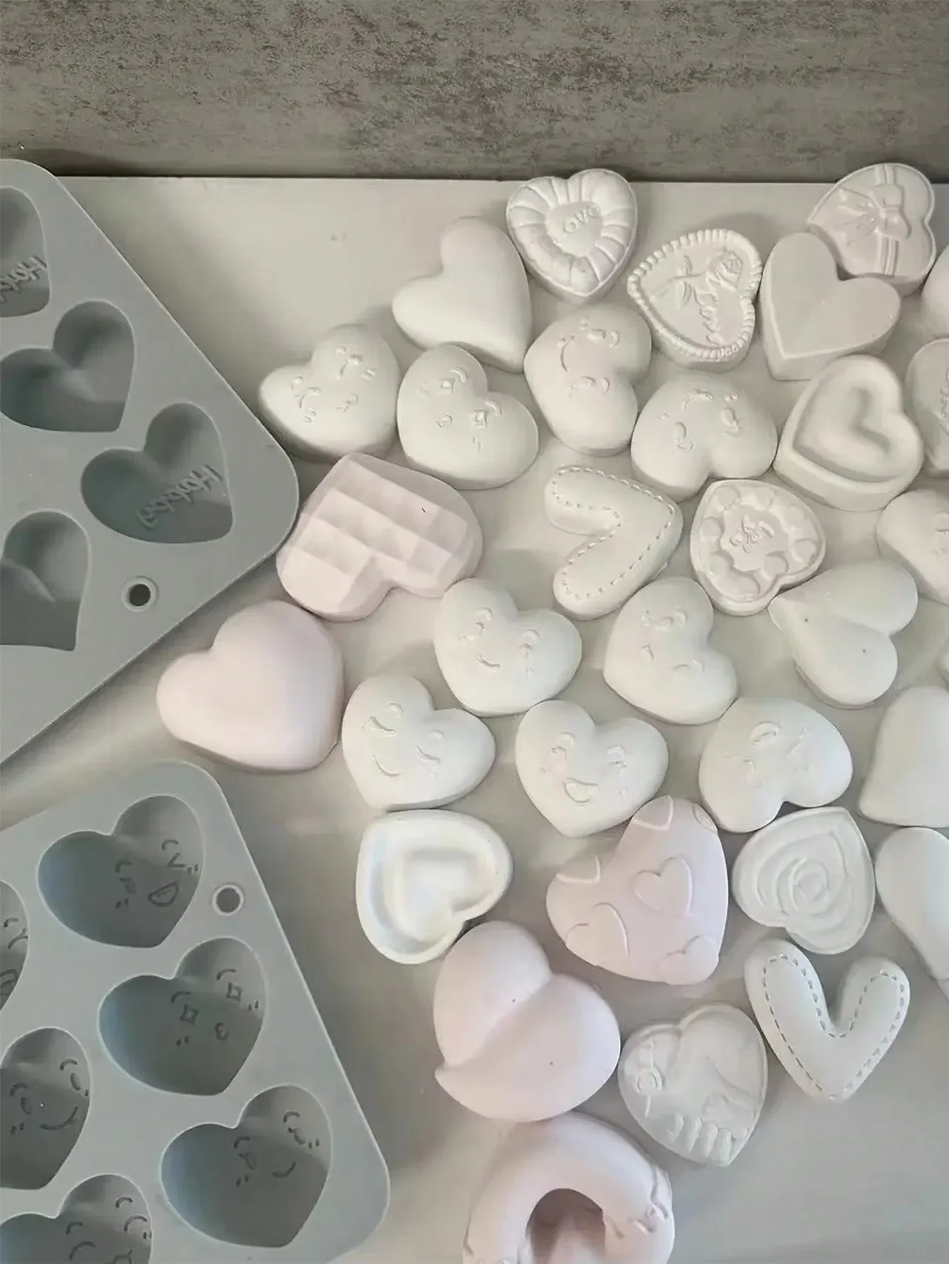 Candle Mold Valentine\'s Day Love Silicone Heart Mold Candle Soap Making 12 Heart Shapes Cake Mould Plaster Decoration Molds