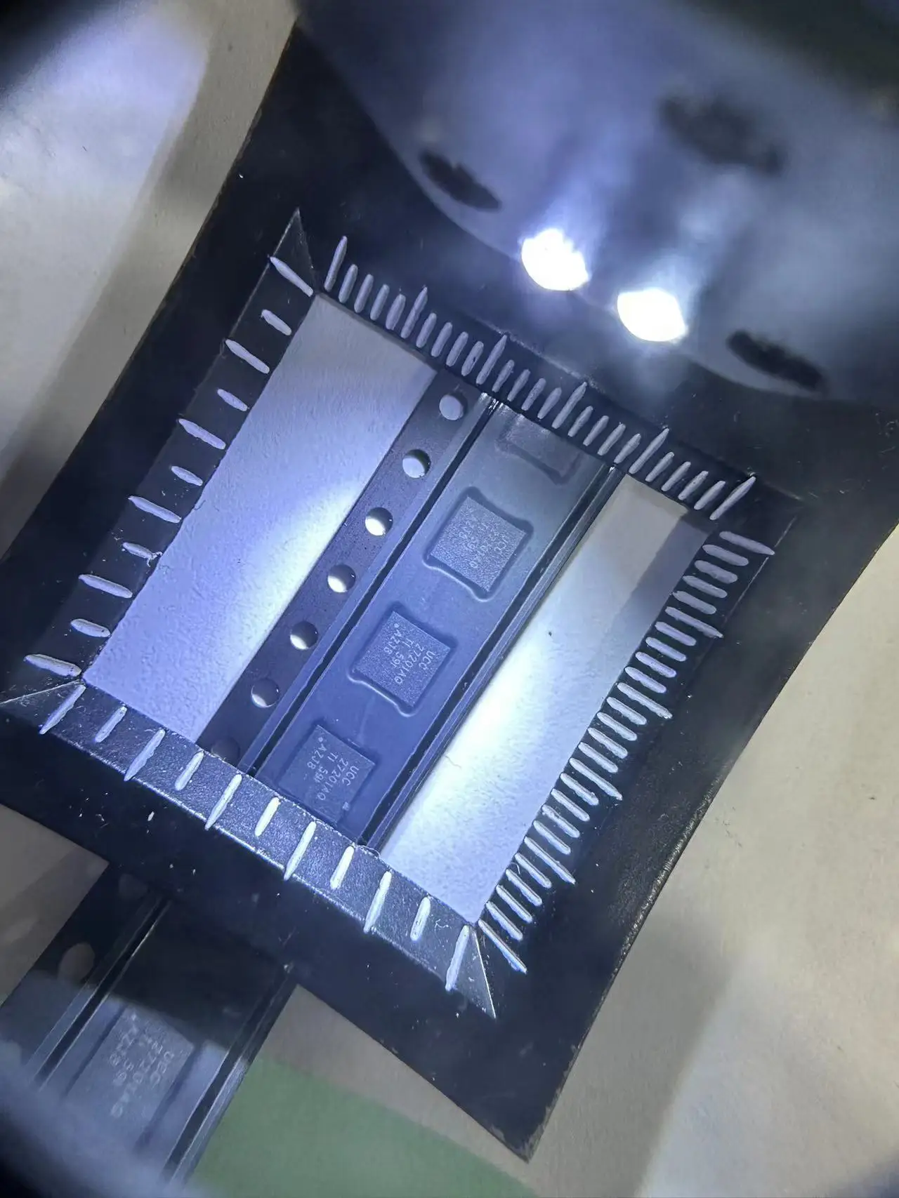 Original UCC27201AQDMKRQ1, QFN10, 100% Nova Qualidade, 1 Pc