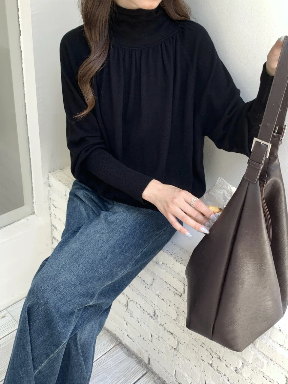 Fashionable Commuter Sweater Pleated Design Bat Sleeve Knitted Top Women's Loose Pile Collar Sweater Autumn and Winter New Style