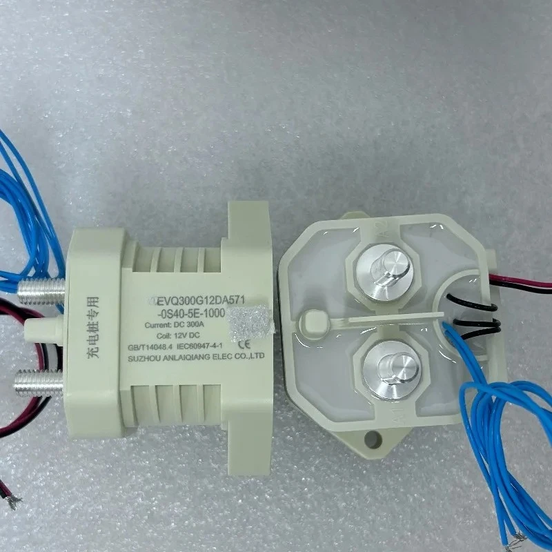 High Voltage DC Relay 71 Series EVQ200A-350A Coil Voltage 12V 24V (1PCS)