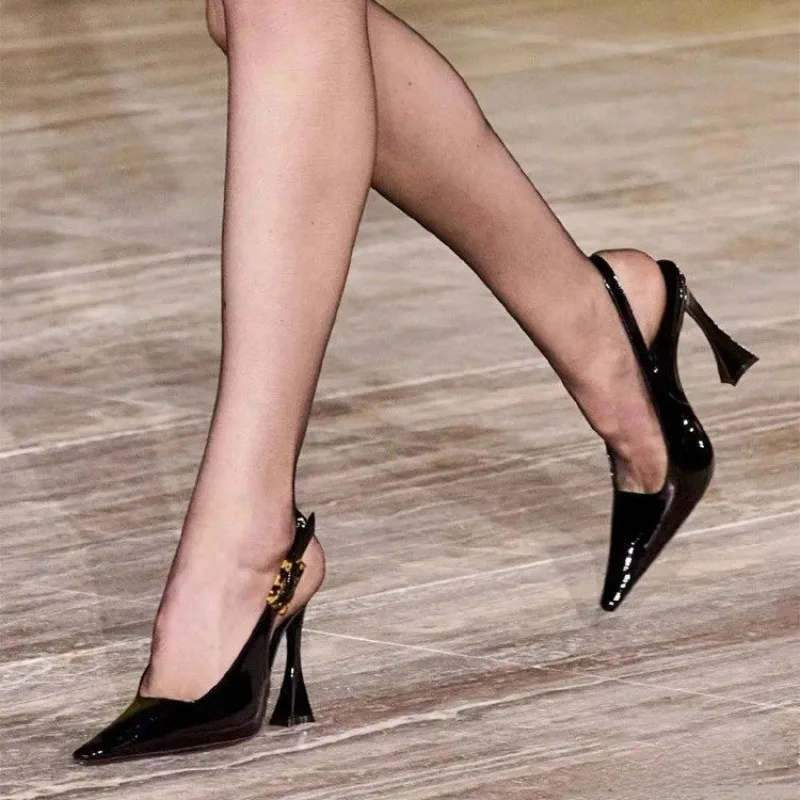 2024 new Baotou Sandals Women\'s Spring New Pointed Back Empty Single Shoes Lacquer Leather Thin Heels Sexy Fashion High Heels