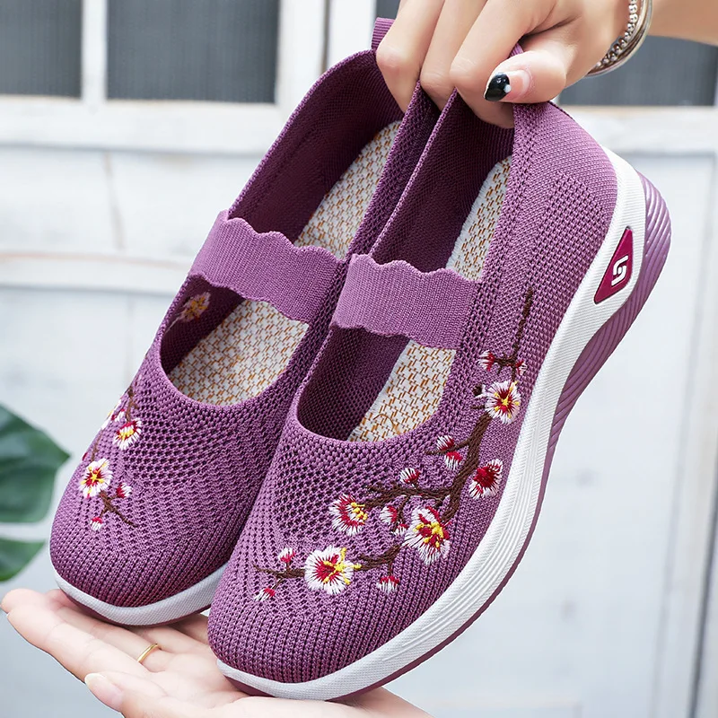 Zapatillas de deporte con bordado Floral para mujer, zapatos informales, antideslizantes, de malla suave y ligera, transpirables, con plataforma, para caminar, Otoño, 2024