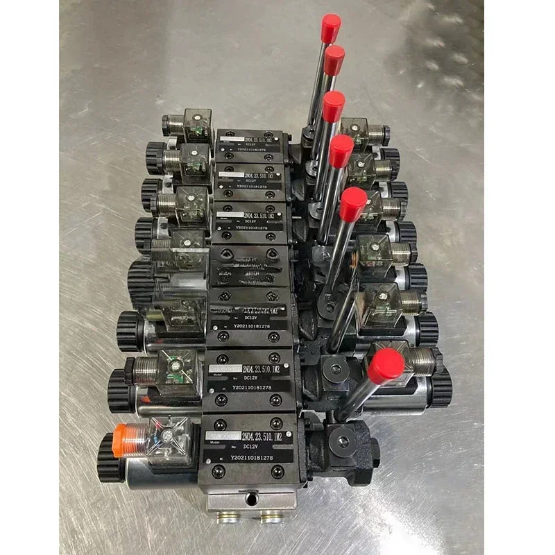 Hydraulic hand electric integrated 4WEMM6EG distributor trailer tailboard modification with remote control obstacle removal