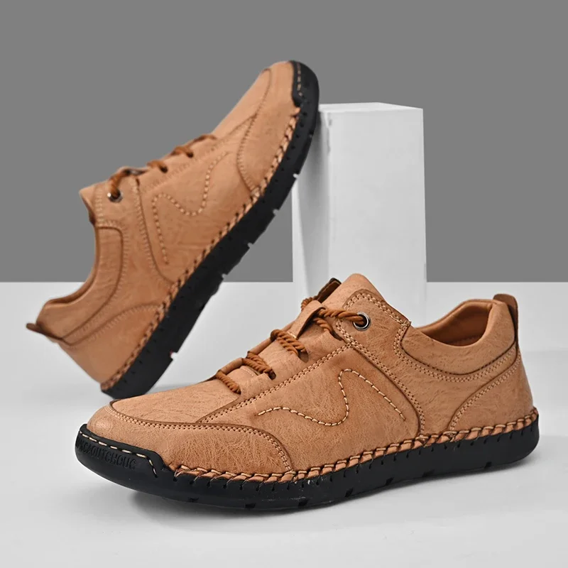 Zapatos informales de cuero Artificial para hombre, zapatillas suaves transpirables para exteriores, calzado plano para caminar, Verano