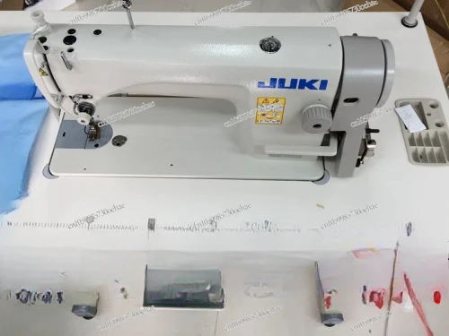 New Heavy Machine DDL-8700 Industrial Sewing Machine Ordinary Flat Car Equipped with Energy-saving Motor, Clothing Car