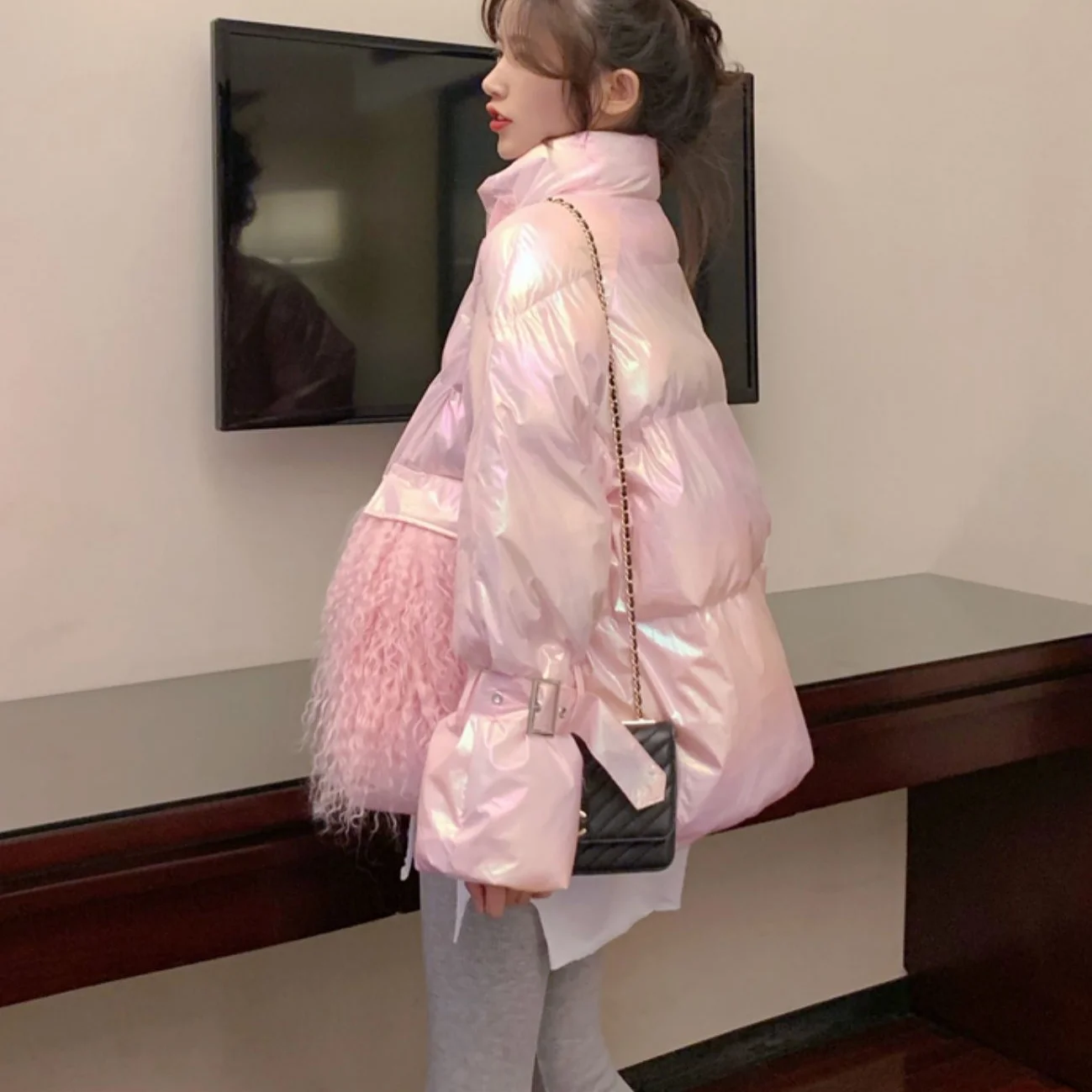 Women\'s Winter Down Cotton Jacket Glossy 2023 Golden Big Fur Collar Thick Shiny Parka Long Pink Blue Warm Oversize fur Parkas