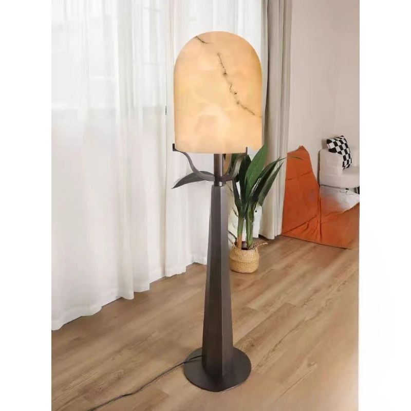 

Art model room Resin lamp Personalized hotel lobby Commercial space Floor lamp