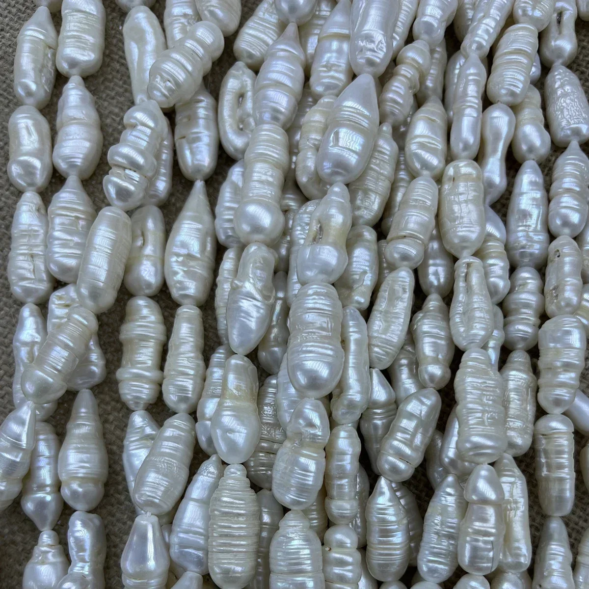 

9x22-10x25mm4A Natural Freshwater White Baroque Chrysalis Pearl Bead Jewelry MakeDIY Necklace Bracelet Accessories Women Wedding