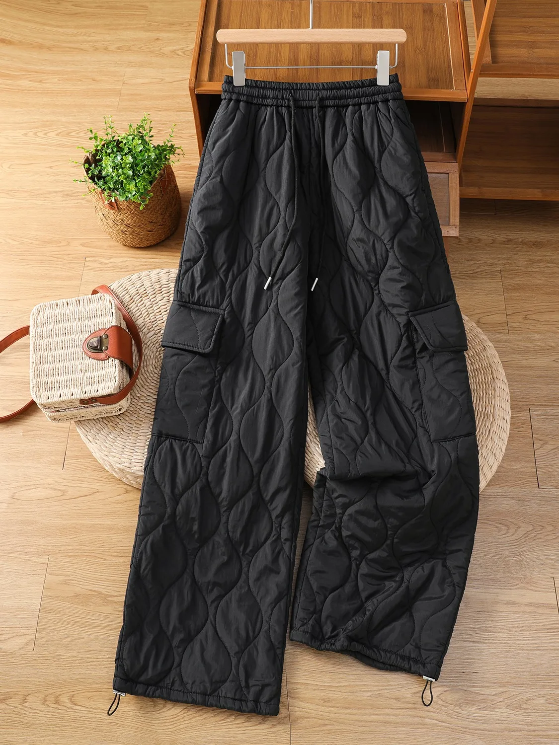 Retro Wave Diamond Stitched Wide Leg Pants Women's Winter Outdoor Cold Resistant Warm Trousers Drawstring High Waist Cotton