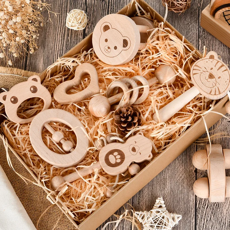 

Newborn Baby Toy 100 Days Wooden Gift Box Child Full Moon Baby Soothe Bear Hand Rattle Gnawing Teeth Wooden Baby Toys