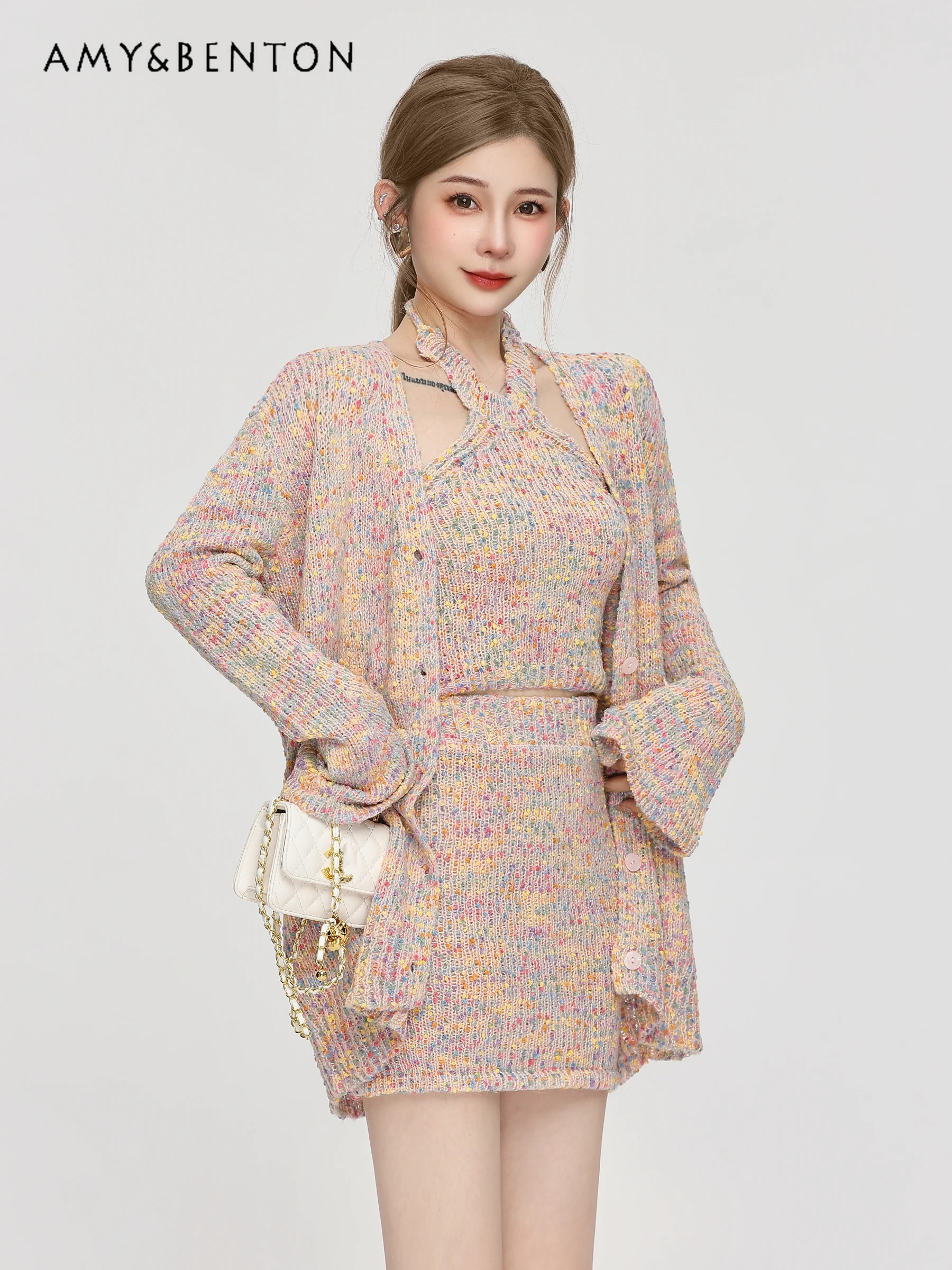 2025 خريف شتاء جديد Hot البيع الوردي الرسن الرقبة تانك القمم Bodycon تنورة قصيرة سترة سوداء سترة ثلاث قطع مجموعة