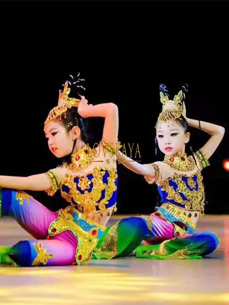 Classical dance performance costumes for girls flying and pipa costumes for adults Dunhuang dance