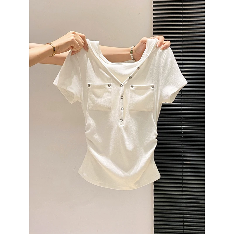 

Женская футболка с капюшоном и коротким рукавом, стандартный крой, новинка Весна-Лето 2026, приталенный топ с плиссировкой по бокам